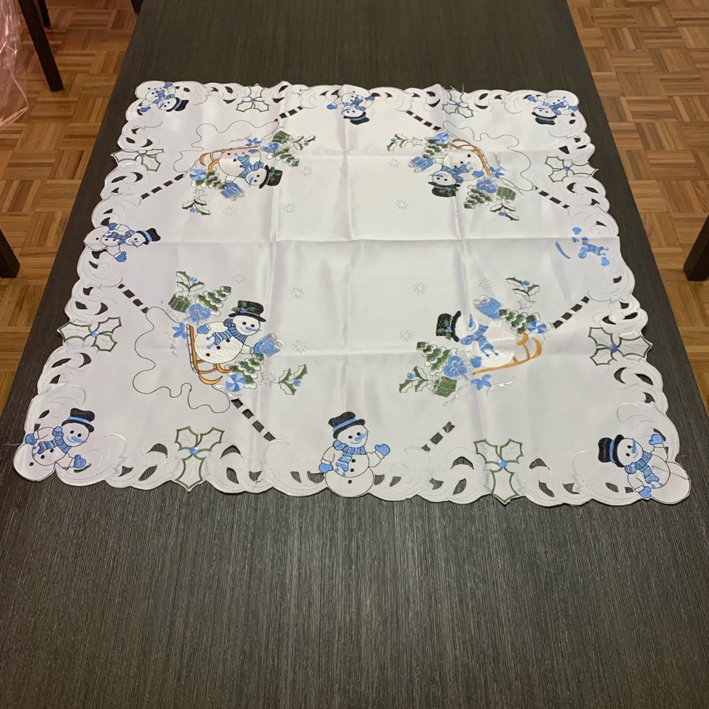Square table cover - Picture 3 of 4